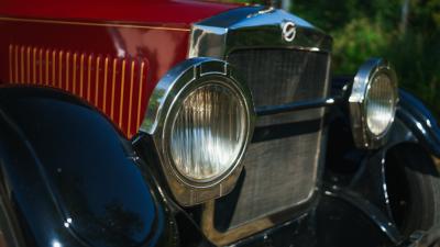 1924 Studebaker Big-Six Sedan