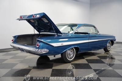 1961 Chevrolet Impala Bubble Top
