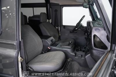 1997 Land Rover Defender 90 NAS