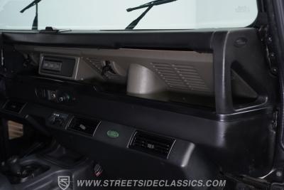 1997 Land Rover Defender 90 NAS