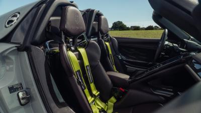 2015 Porsche 918 Spyder Weissach Package