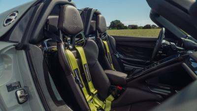 2015 Porsche 918 Spyder Weissach Package
