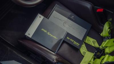 2015 Porsche 918 Spyder Weissach Package