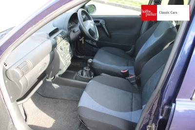 2000 Vauxhall CORSA GLS 16V