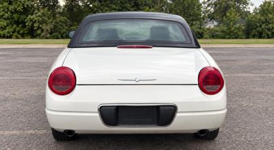 2002 Ford Thunderbird