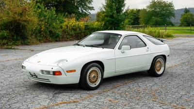 1989 Porsche 928 S4