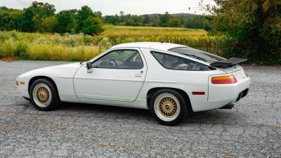 1989 Porsche 928 S4