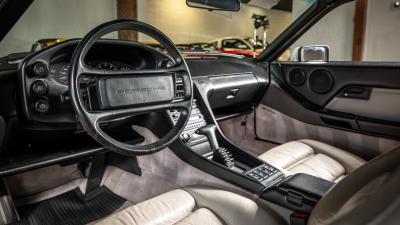1989 Porsche 928 S4