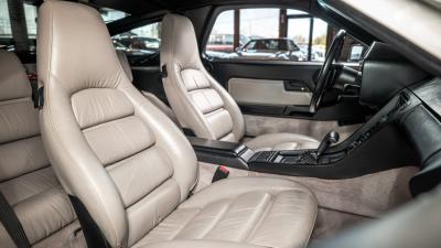 1989 Porsche 928 S4