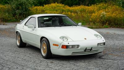 1989 Porsche 928 S4