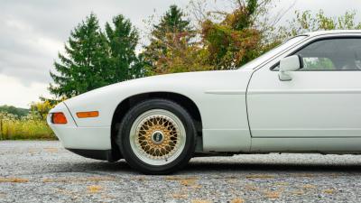 1989 Porsche 928 S4