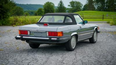 1987 Mercedes - Benz 560 SL