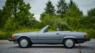 1987 Mercedes - Benz 560 SL