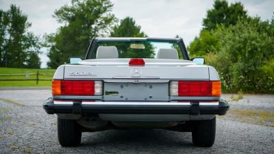 1987 Mercedes - Benz 560 SL