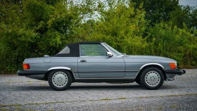 1987 Mercedes - Benz 560 SL