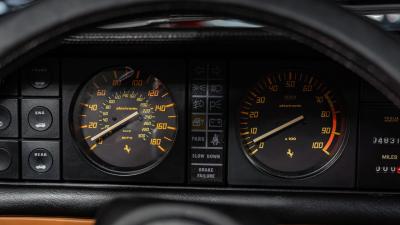 1986 Ferrari 3.2 Mondial Cabriolet