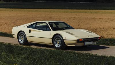 1976 Ferrari 308 GTB "Vetroresina"