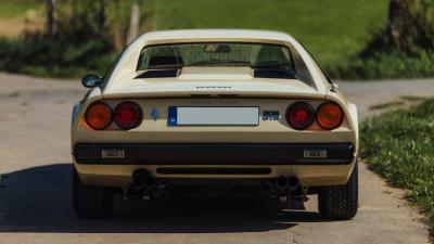 1976 Ferrari 308 GTB "Vetroresina"