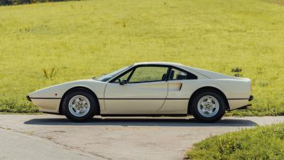 1976 Ferrari 308 GTB "Vetroresina"