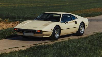 1976 Ferrari 308 GTB "Vetroresina"