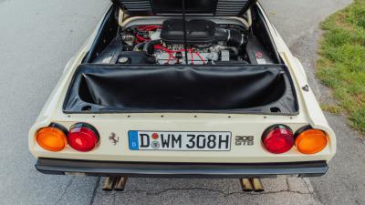 1976 Ferrari 308 GTB "Vetroresina"