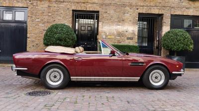 1987 Aston Martin V8 Volante