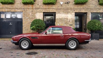 1987 Aston Martin V8 Volante