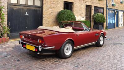 1987 Aston Martin V8 Volante