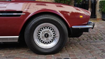 1987 Aston Martin V8 Volante