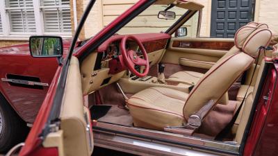 1987 Aston Martin V8 Volante