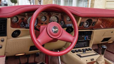 1987 Aston Martin V8 Volante