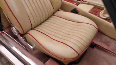 1987 Aston Martin V8 Volante