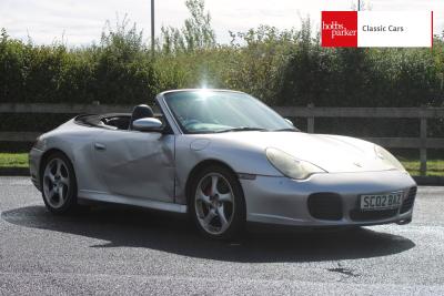 2004 Porsche 911 CARRERA 4S
