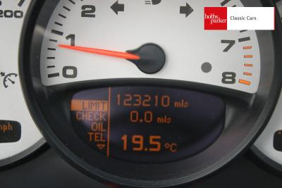 2004 Porsche 911 CARRERA 4S