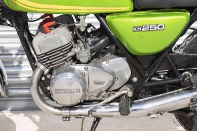 1977 Kawasaki KH250