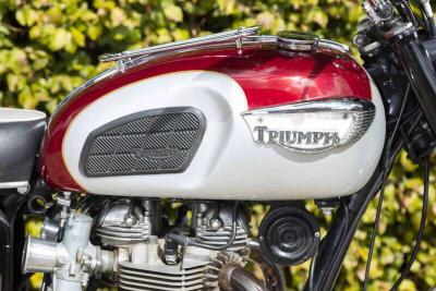 1968 Triumph T120 BONNEVILLE