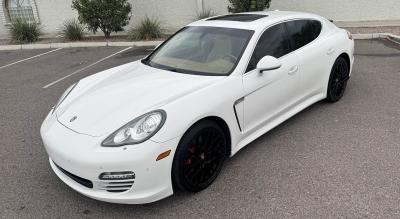 2010 Porsche PANAMERA 4S