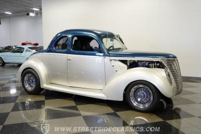 1937 Ford 5-Window Steel Streetrod