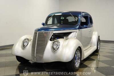 1937 Ford 5-Window Steel Streetrod