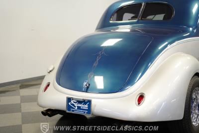 1937 Ford 5-Window Steel Streetrod
