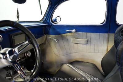 1937 Ford 5-Window Steel Streetrod
