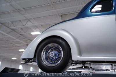 1937 Ford 5-Window Steel Streetrod