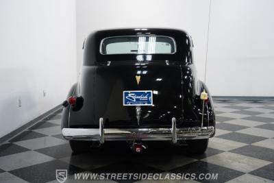 1939 Cadillac LaSalle