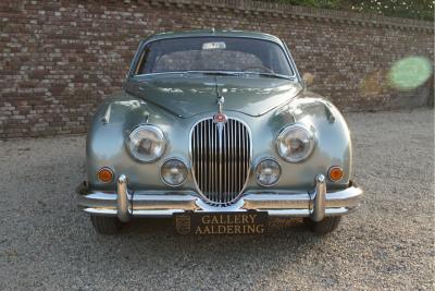 1964 Jaguar Mark 2 3.4 Litre &ldquo;Seafrost Metallic over Navy Blue leather&rdquo;