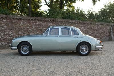 1964 Jaguar Mark 2 3.4 Litre &ldquo;Seafrost Metallic over Navy Blue leather&rdquo;