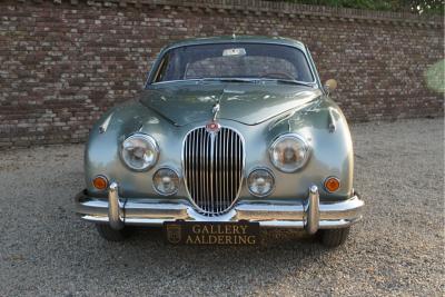 1964 Jaguar Mark 2 3.4 Litre &ldquo;Seafrost Metallic over Navy Blue leather&rdquo;