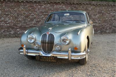 1964 Jaguar Mark 2 3.4 Litre &ldquo;Seafrost Metallic over Navy Blue leather&rdquo;
