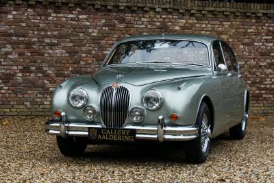 1964 Jaguar Mark 2 3.4 Litre &ldquo;Seafrost Metallic over Navy Blue leather&rdquo;