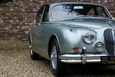 1964 Jaguar Mark 2 3.4 Litre &ldquo;Seafrost Metallic over Navy Blue leather&rdquo;