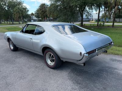 1968 Oldsmobile Cutlass